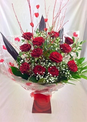 The Classic Dozen Red Roses