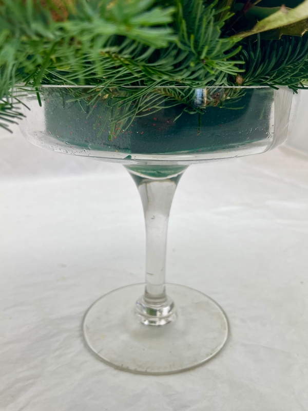 Merry & Bright Centrepiece