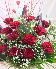 The Classic Dozen Red Roses